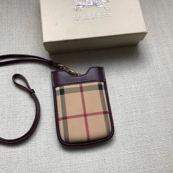 burberry cell phone case